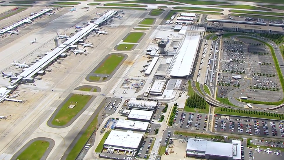 Dulles Airport Solar Farm Would Be Largest Of Its Kind In U.S. Videos
