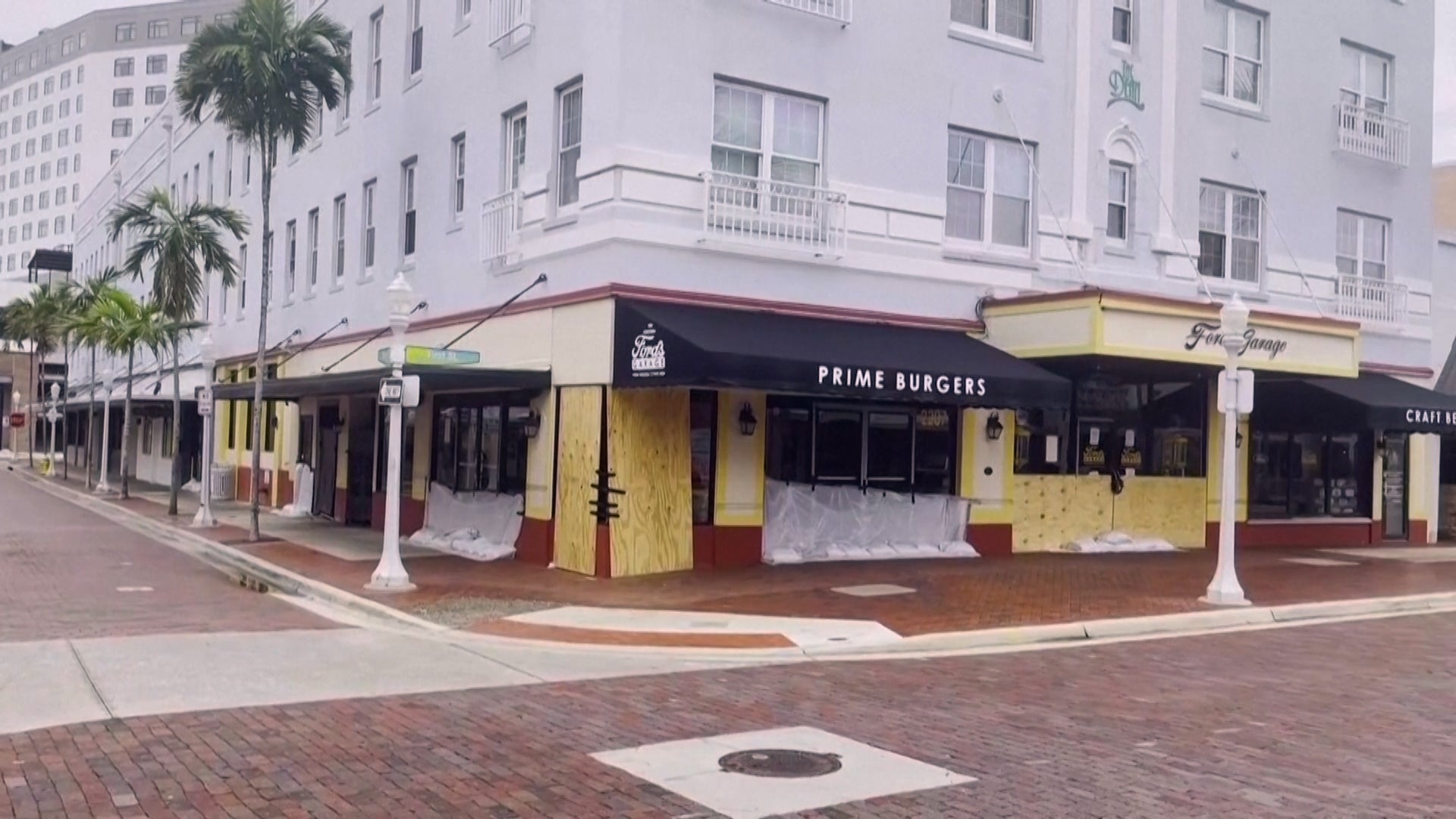 Emotions Run High In Fort Myers Beach As Milton Closes In