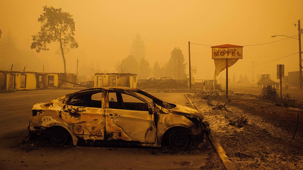 Oregon Fires Force 500,000 to Evacuate; California Fire State's