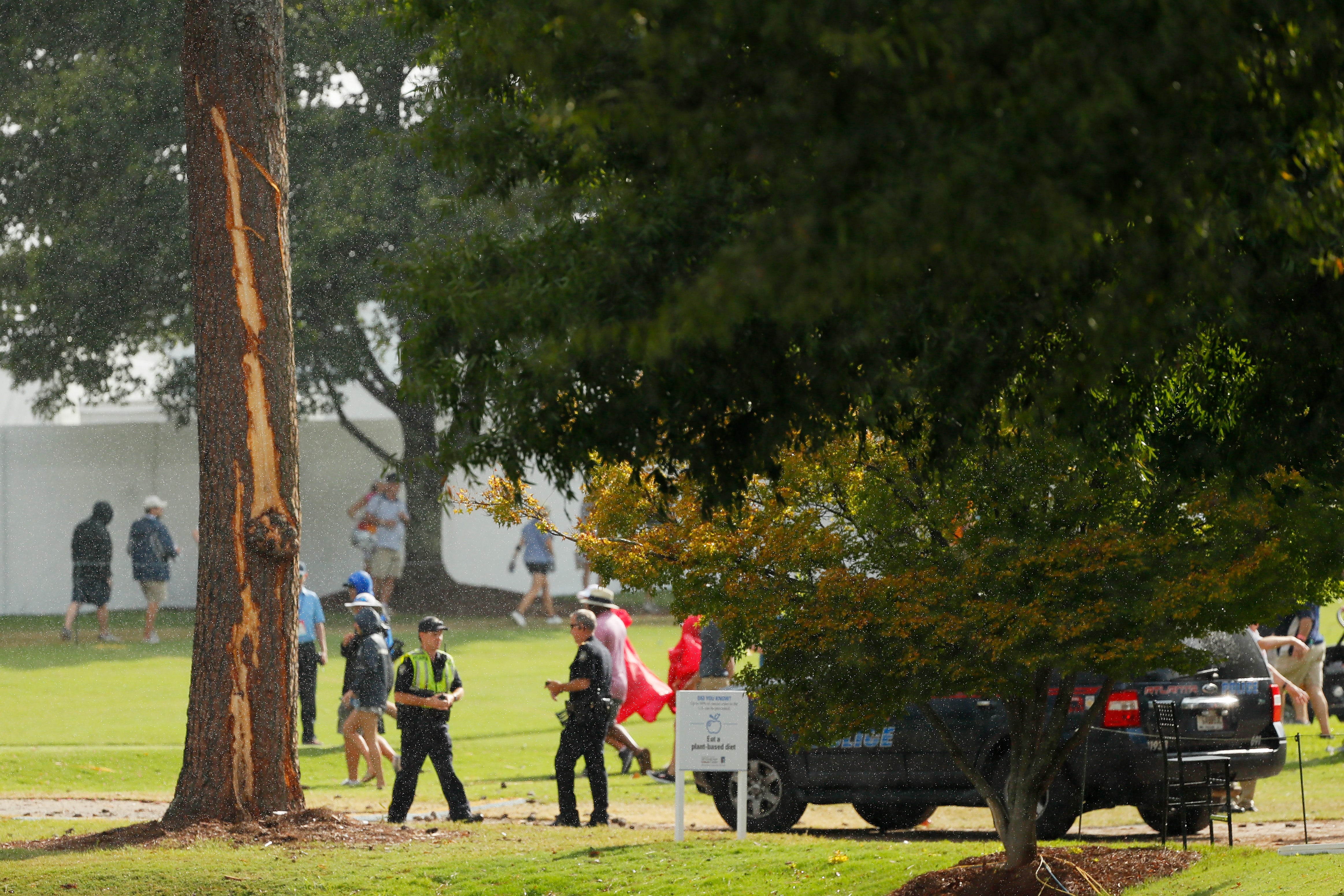 Lightning Strikes During PGA Tournament, Patrons Injured Lightning Strikes During PGA Tournament, Patrons Injured