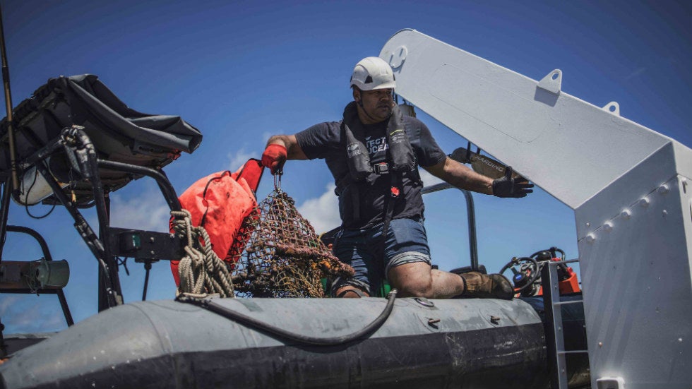 Discarded Fishing Gear is a Major Source of Ocean Pollution, Greenpeace Says Discarded Fishing Gear is a Major Source of Ocean Pollution, Greenpeace Says