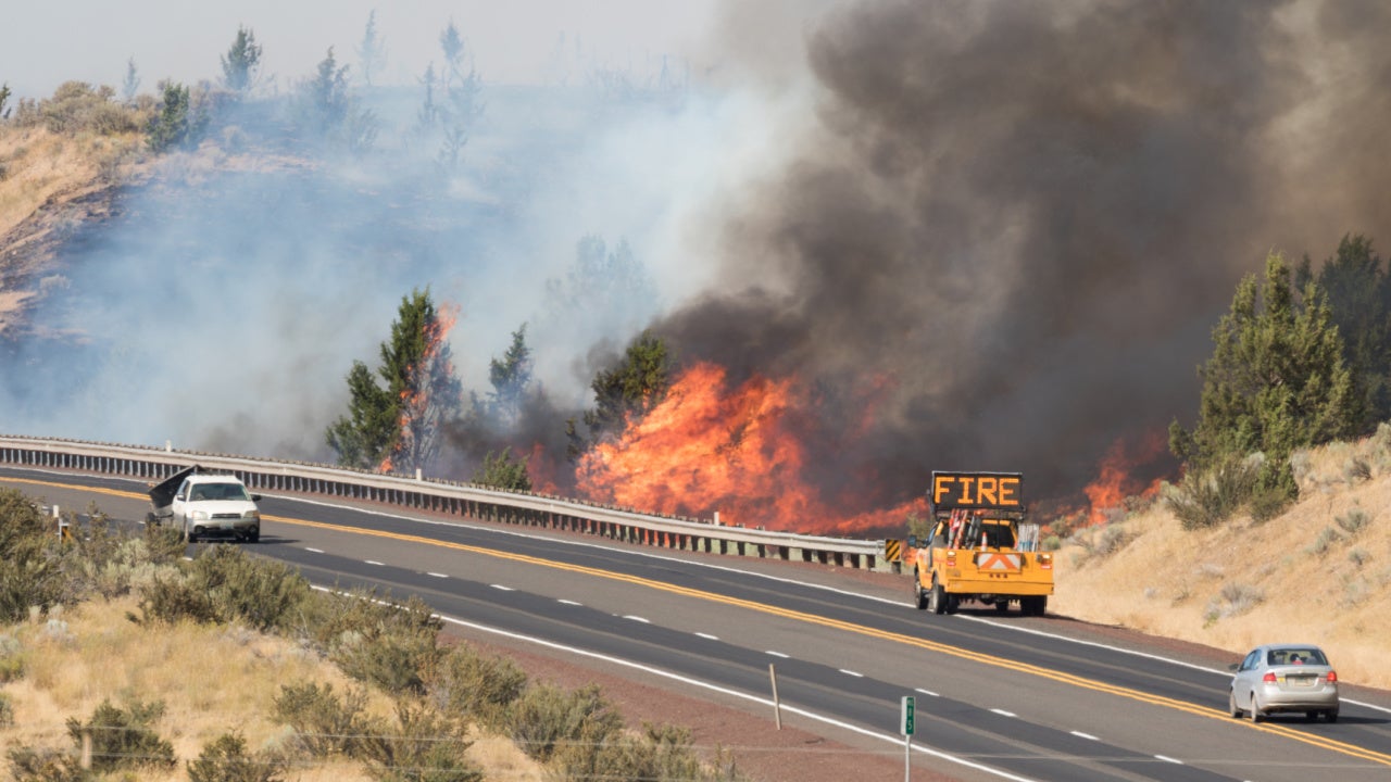 Wildfire Evacuation By Car: Do's and Don't's