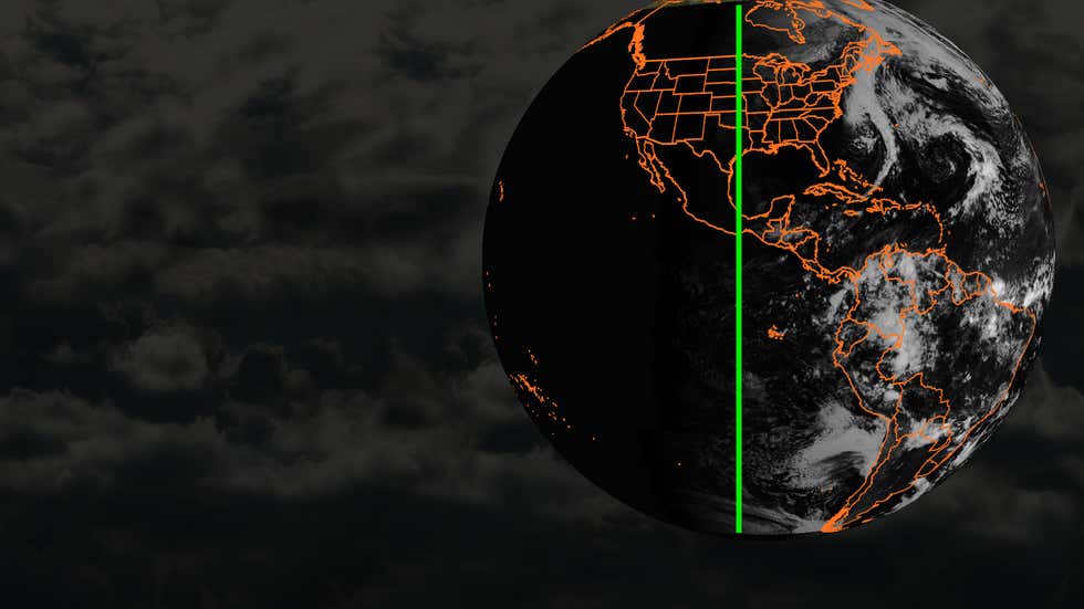 Learn How Different Types Of Snow Form Videos From The Weather Channel learn-how-different-types-of-snow-form-videos-from-the-weather-channel