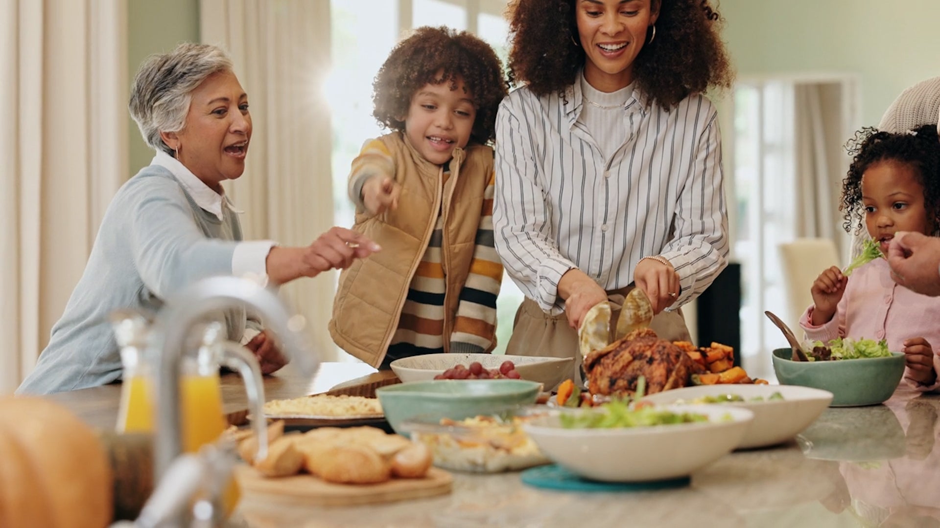 Tips For A Safe And Healthy Holiday Gathering