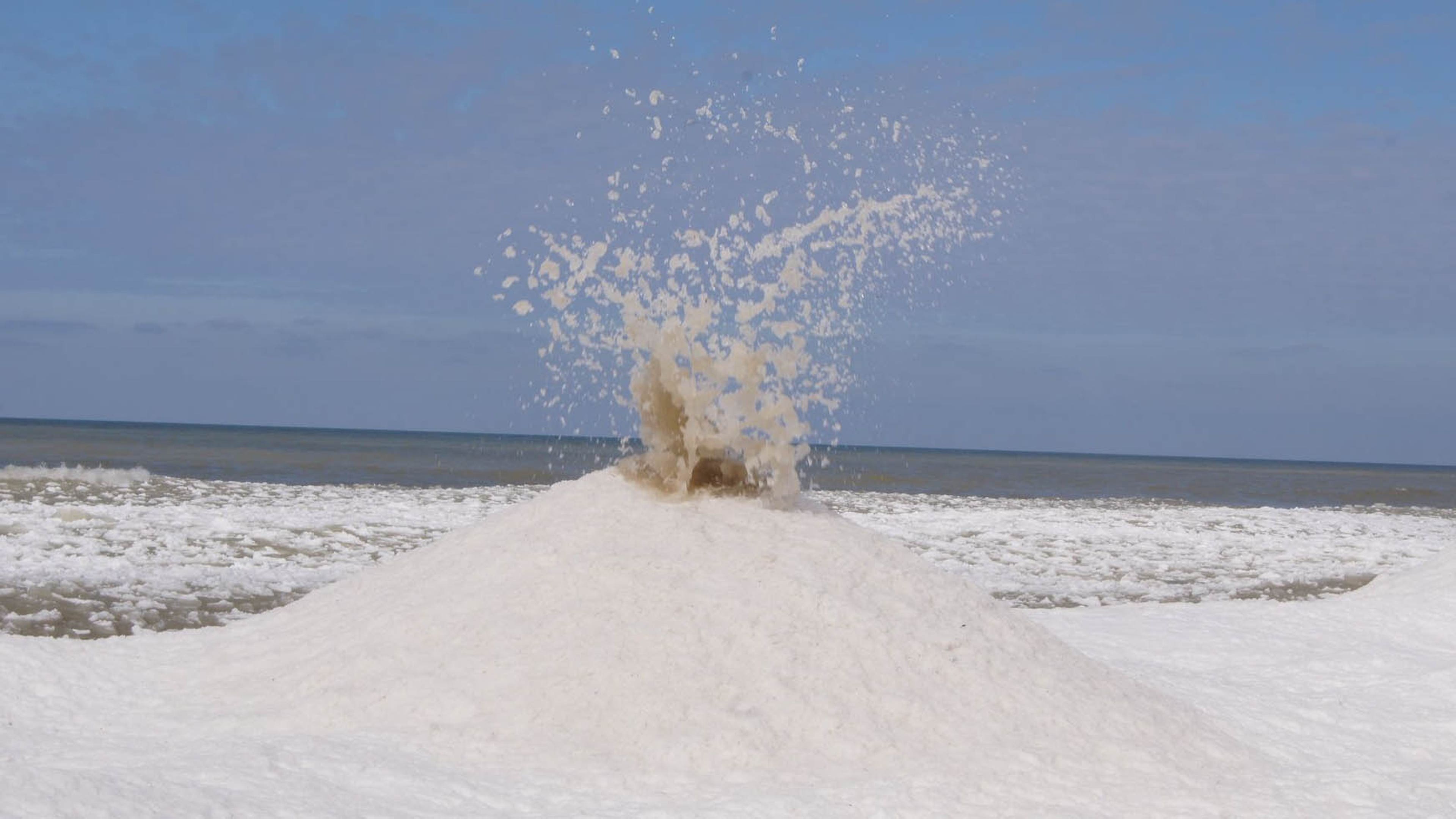 Ice_Volcano_2.jpeg