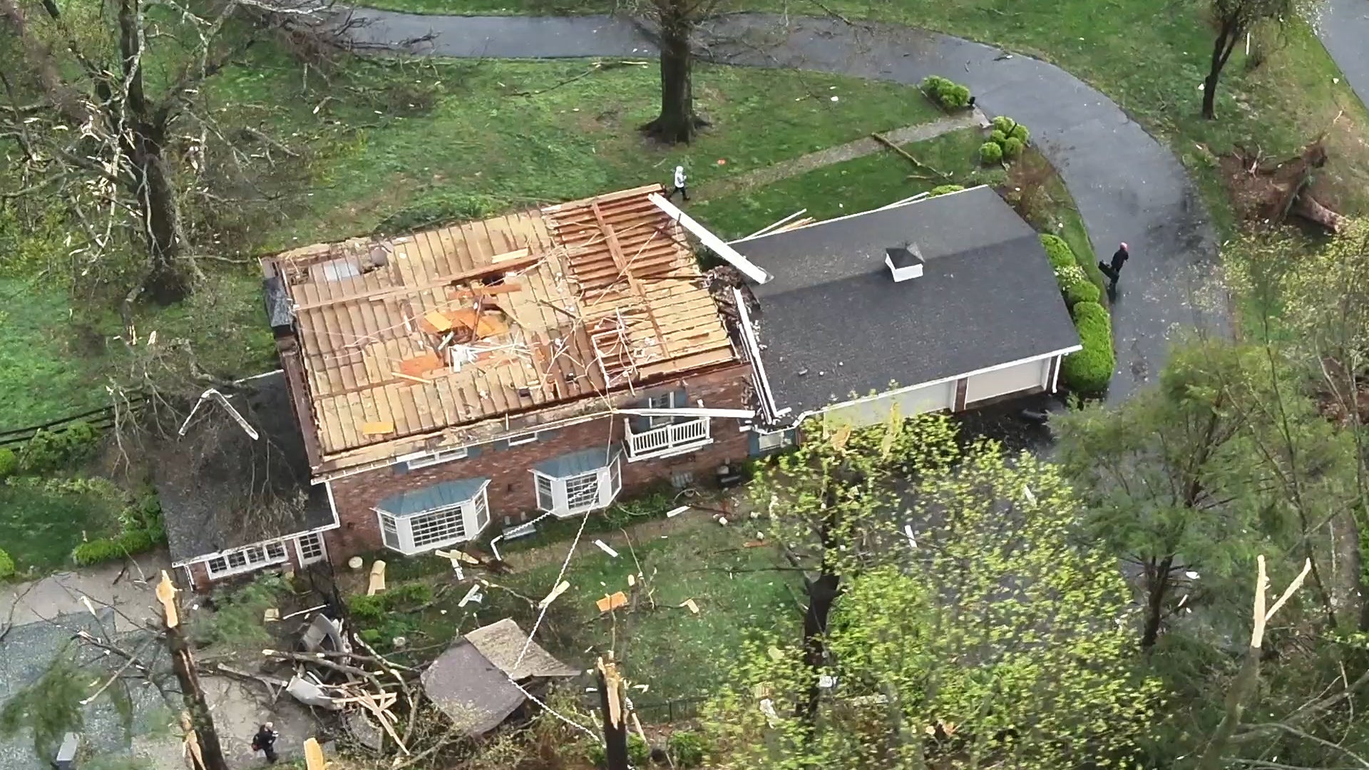 KY Towns Hit By Severe Storms; Trees Down, Homes Blown Apart