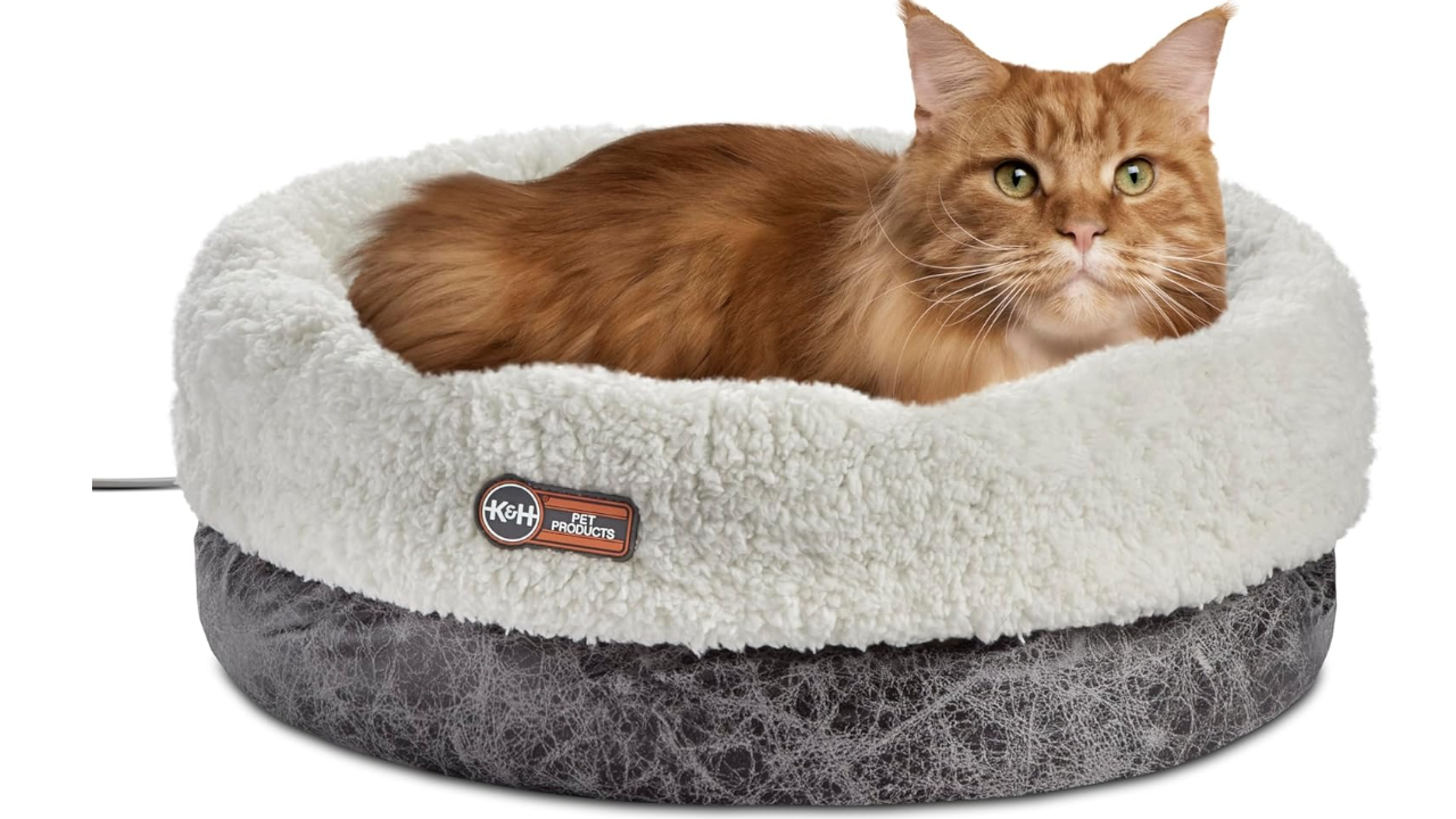 K&H Pet Products Thermo-Snuggle Cup Heated Cat Bed