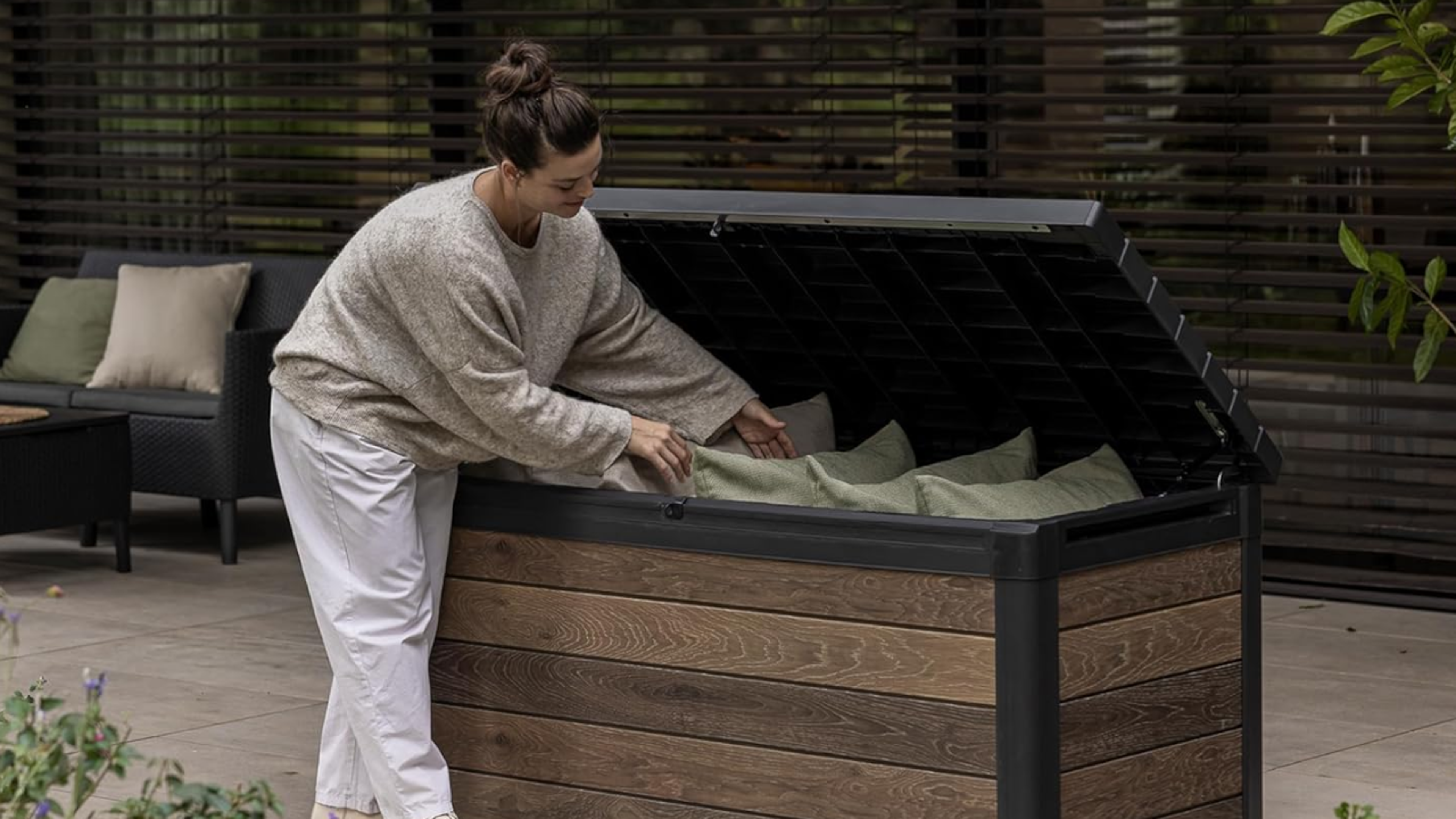 Keter Kentwood 92 Gallon Resin Deck Box