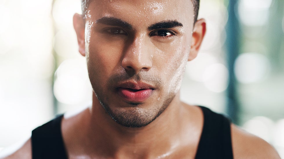 What Happens To Your Skin When You Wear Makeup To Work Out?