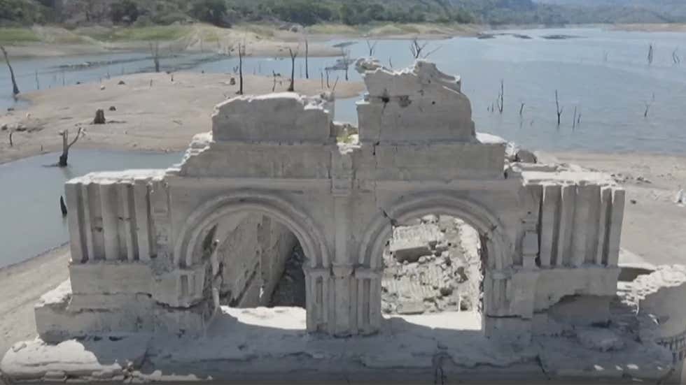 Drought Exposes 16th Century Mexico Church Videos From The Weather drought-exposes-16th-century-mexico-church-videos-from-the-weather