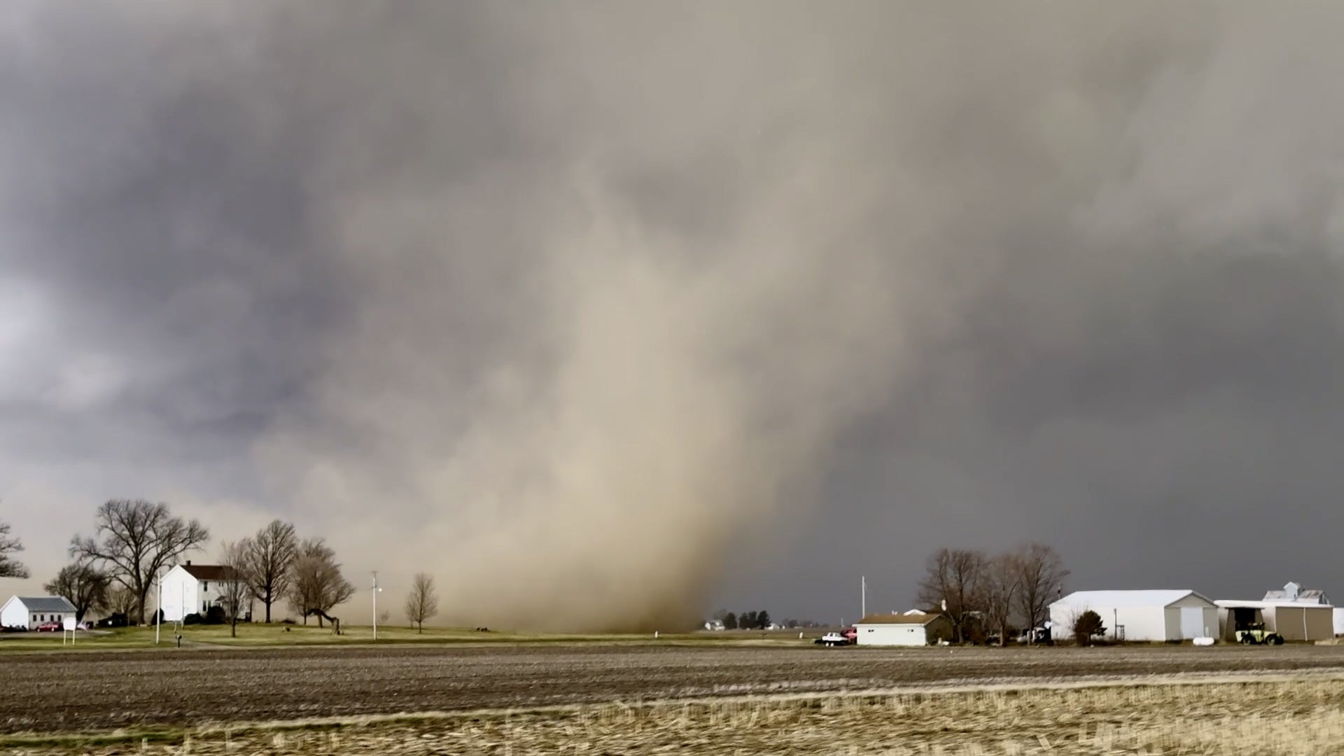 Tornado-Warned Storms Wallop Illinois, Indiana