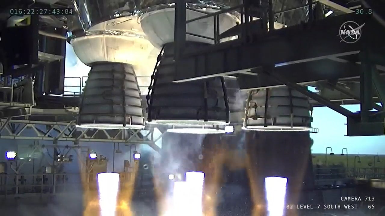 NASAenginetest2.jpg