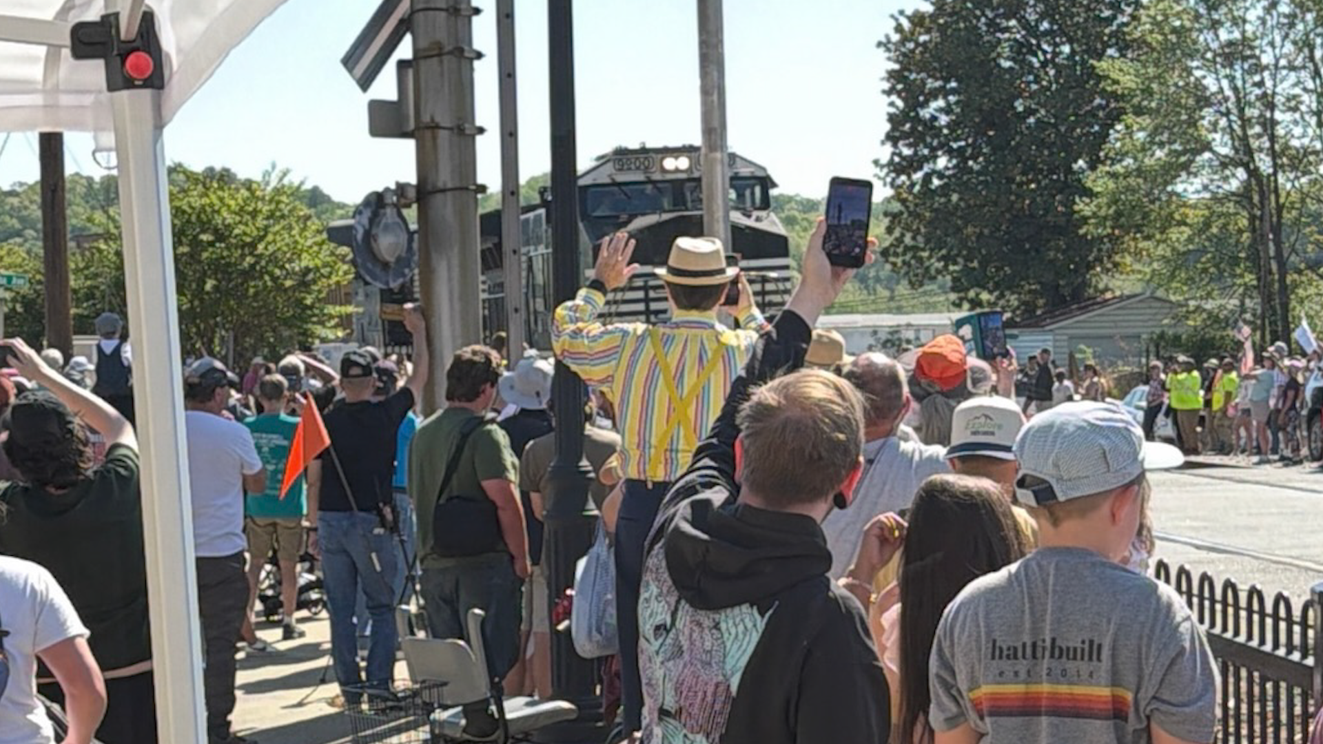 North Carolina Crowds Cheer First Mountain Train Since Helene