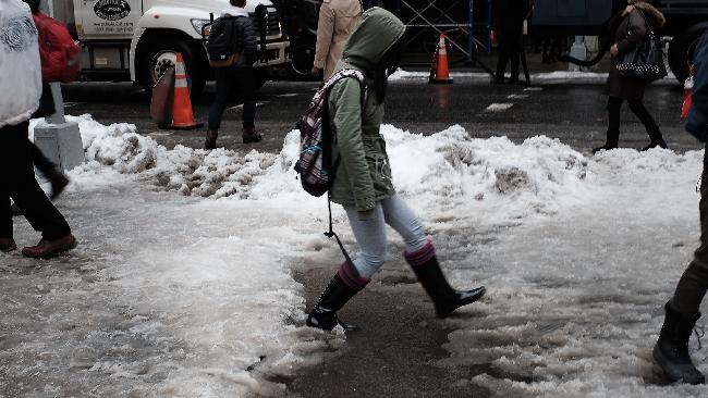 Winter Storm Linus Brings Travel Headaches Around New York City | The ...