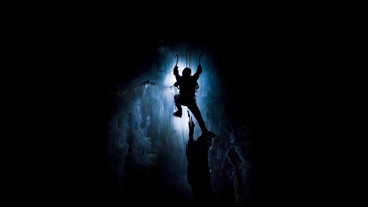 Daring Ice Climbers of New England (PHOTOS)