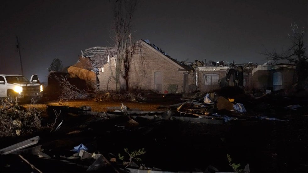Derecho, Tornadoes Leave Damage Across Southern Plains | Weather.com