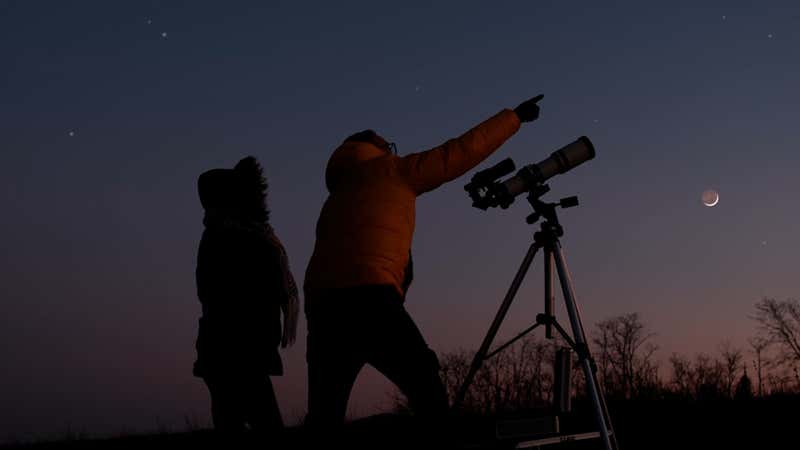 Don’t Miss January’s Planetary Alignment - Videos from The Weather Channel
