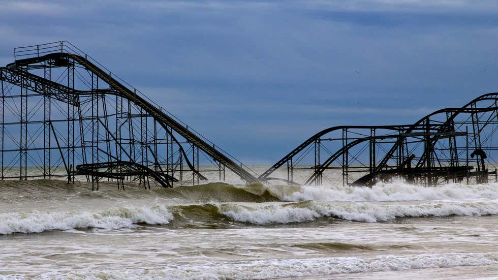 Superstorm Sandy: A Meteorological Wonder - Videos from The Weather Channel