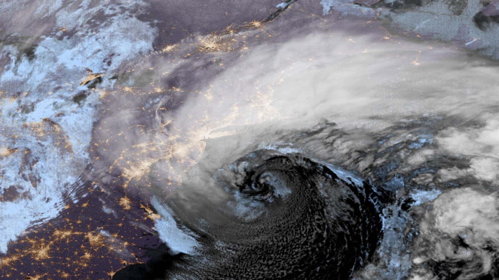 Winter Storm Hernando 'Bombs Out,' Knocks Out Power To 600,000+ In Northeast; 10,000 Flights Canceled | USNN World News Screenshot-2026-02-23-at-6.28.15 AM.jpg