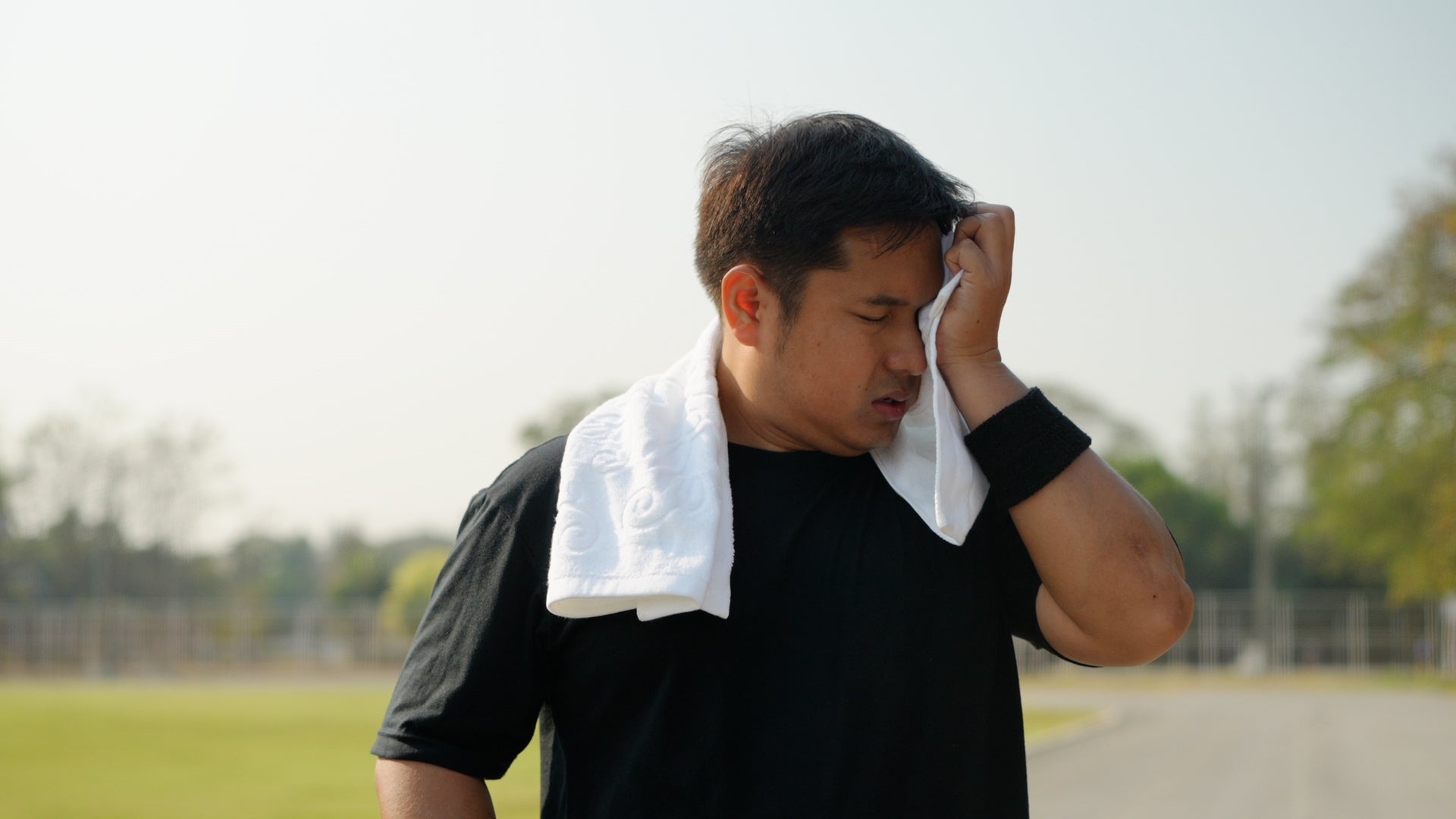 Summer Exercise May Contribute To These Skin Problems