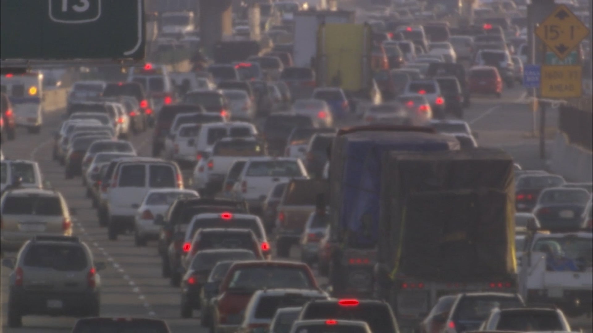 156 Million Americans Now Breathe Unhealthy Air - Here's Where The Air Is Cleanest And Dirtiest