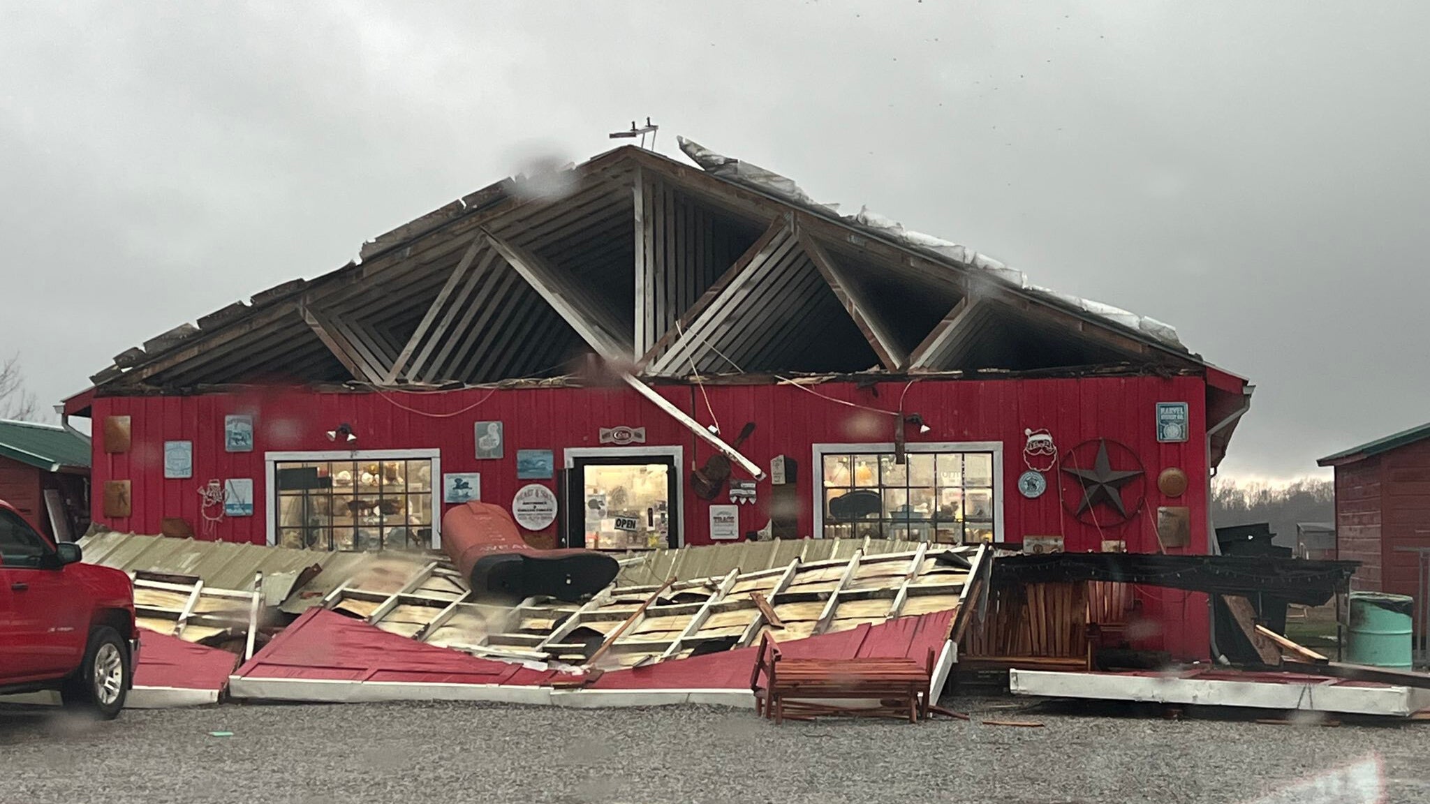 Severe Weather Damages Homes, Businesses in South