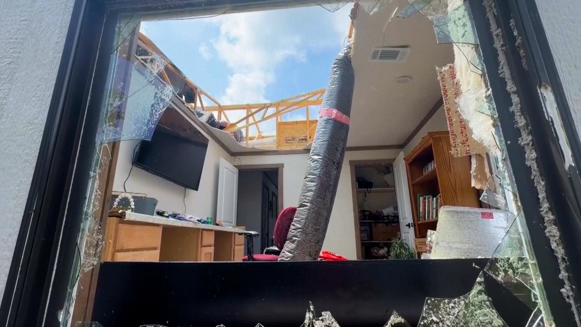 Inside The Aftermath Of Deadly Tornado In Runaway Bay, Texas