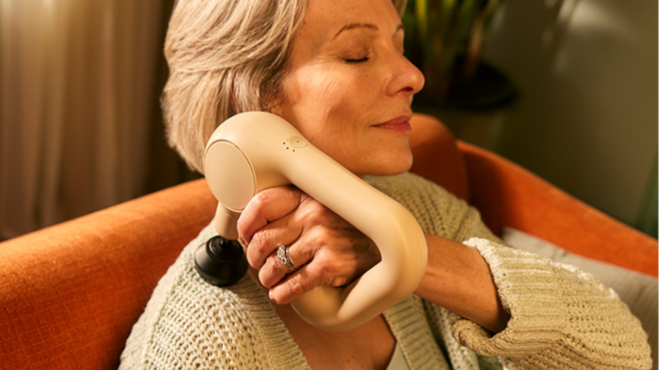 TheraGun Therabody Handheld Percussion Massage Gun