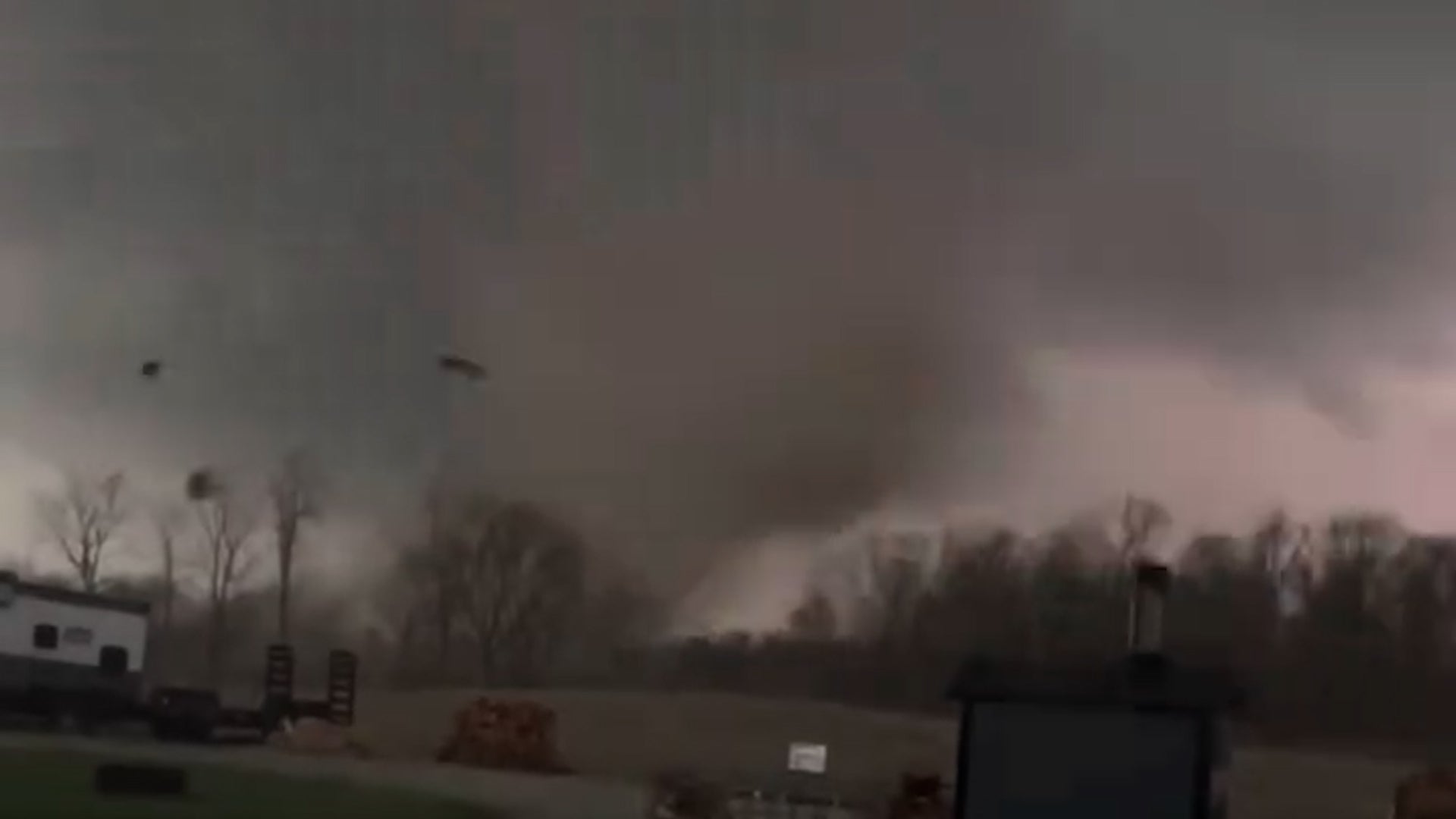 Tornadoes, Storms Tear Through Midwest, Kill At Least 3