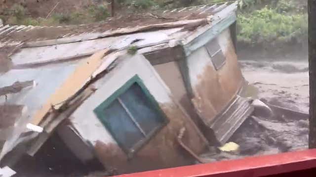 Raging Floodwaters Tear Apart Mobile Home - Videos from The Weather Channel