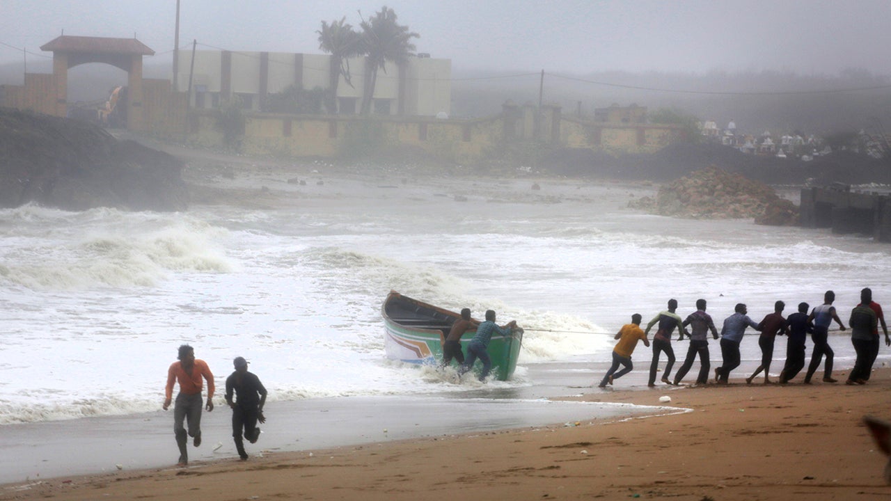 Northwest India, Southeast Pakistan Prepare for Tropical Cyclone Vayu; Thousands Evacuated