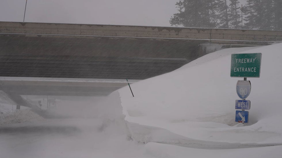 Yosemite Closes As Blizzard Arrives; Safe Travel Window Over