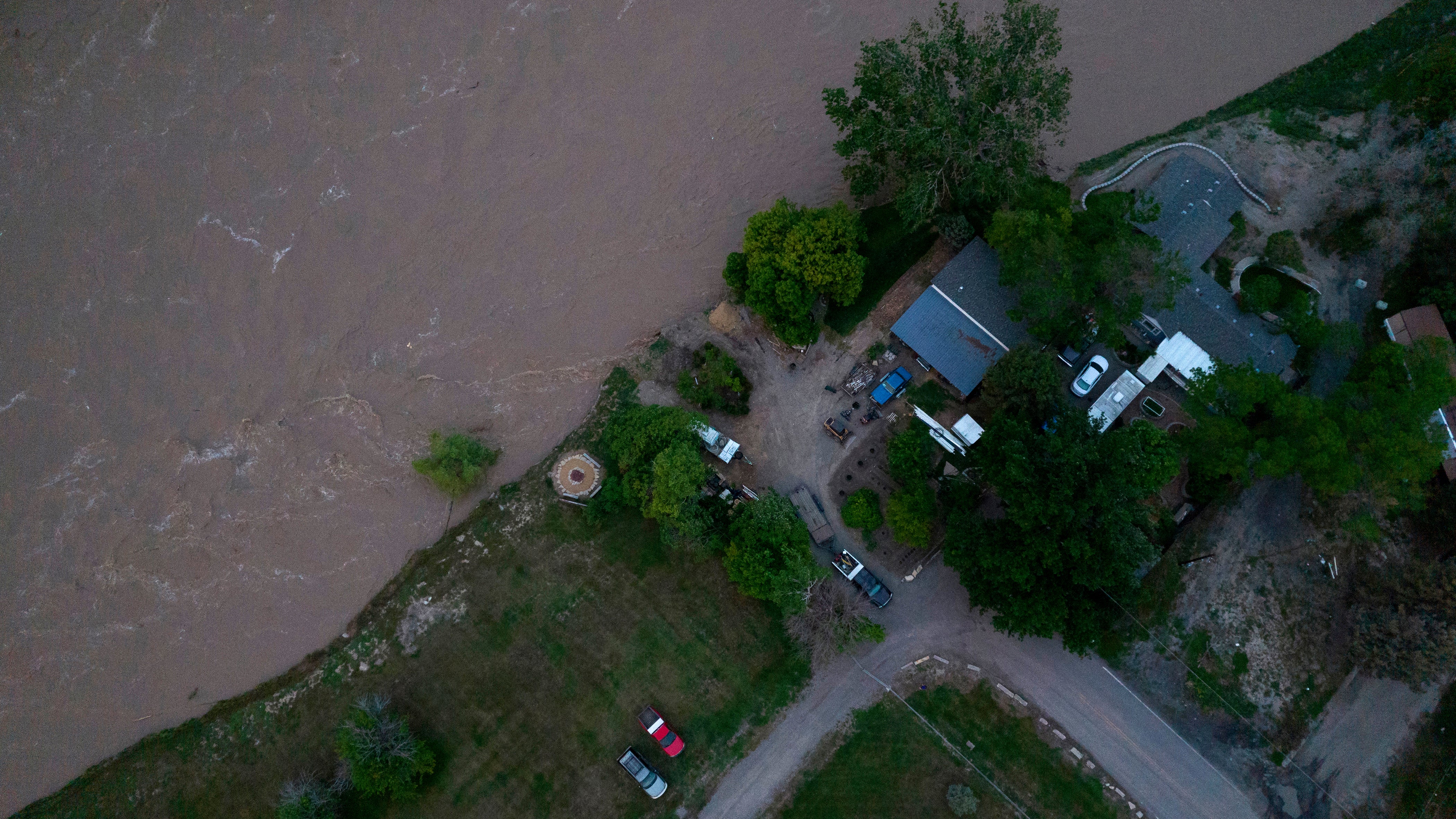 Aerial Photos Show How Yellowstone's Flood May Have Forever Changed the Landscape