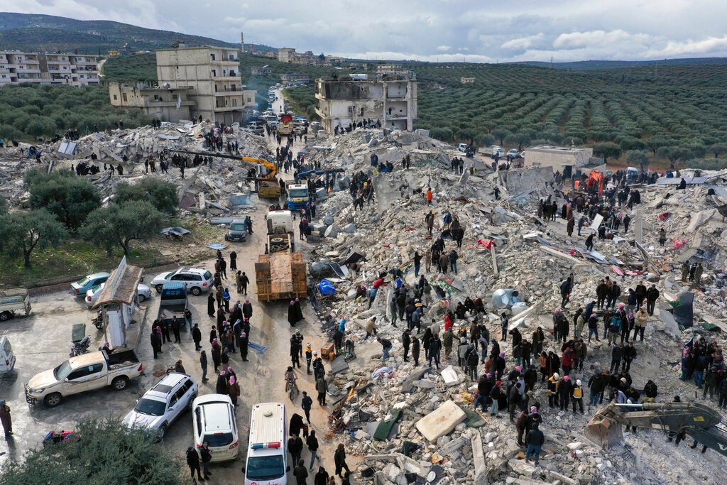 Earthquake Scientist Shares What Not To Do When One Strikes