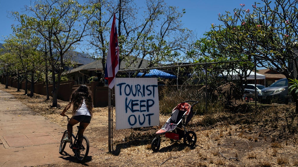As Maui Rebuilds, Residents Reckon With Tourism's Role In Their Recovery