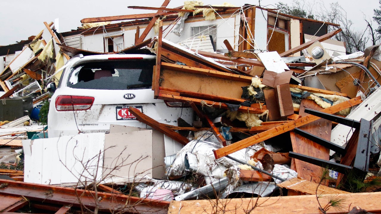 EF2 Tornado Confirmed in Southern Mississippi as Severe Weather Outbreak Threatens Deep South