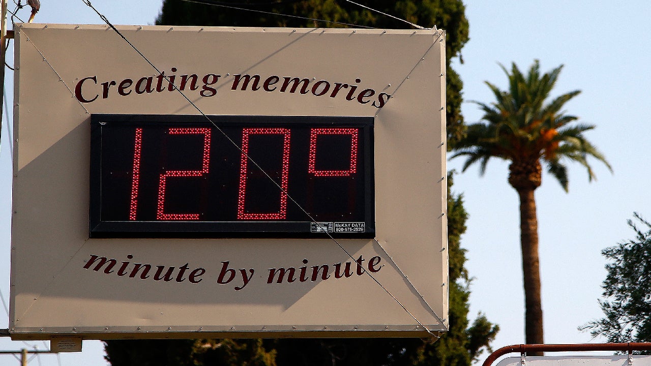 Extreme Southwest Heat Wave May Be to Blame for 12 PhoenixArea Deaths