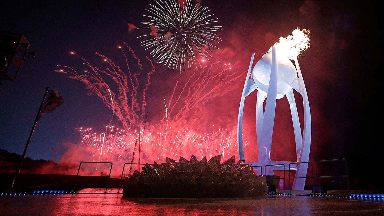 2018 Winter Games Kick Off in PyeongChang with Elaborate Opening Ceremony (PHOTOS)