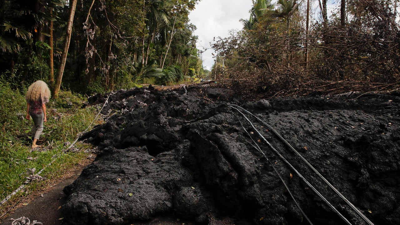 'Lava Bridges' Might Be Key to Keeping Roads Open near Kilauea Volcano