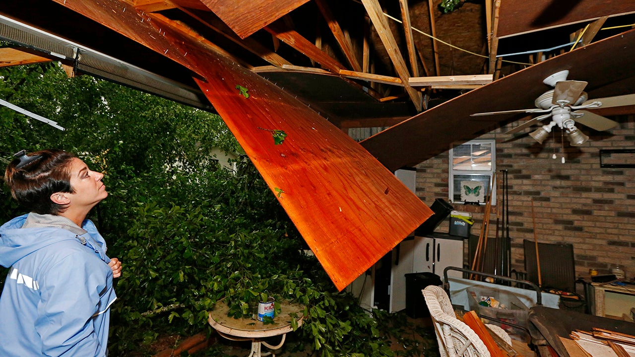 Deadly Severe Storms Strike the South (PHOTOS)