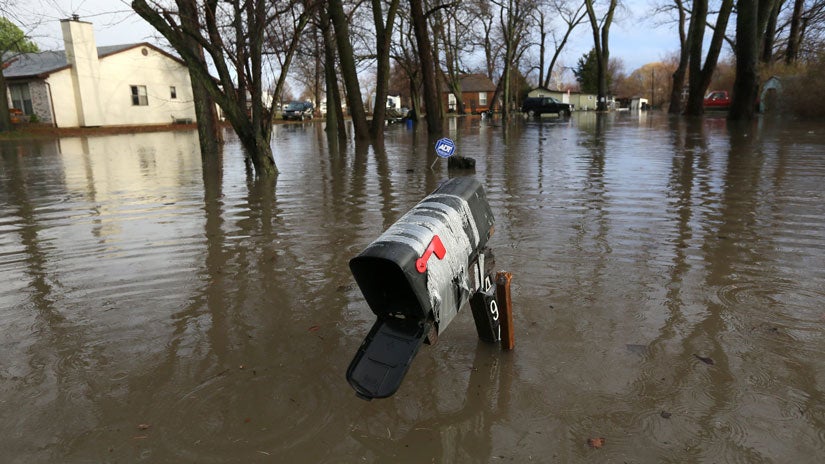 Evacuations Ordered Along Mississippi River; Nat. Guard Activated in Missouri