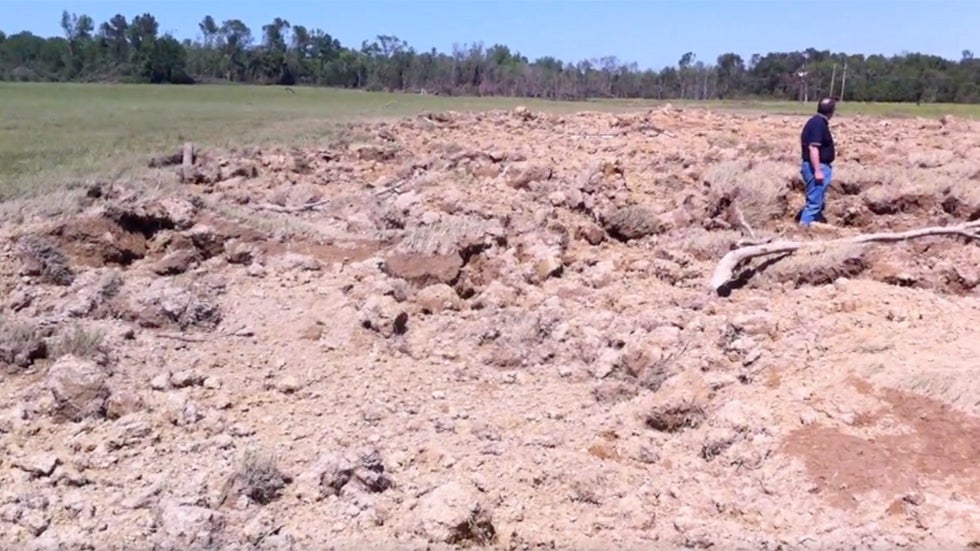 April 2011 super outbreak neshoba county mississippi ground scouring