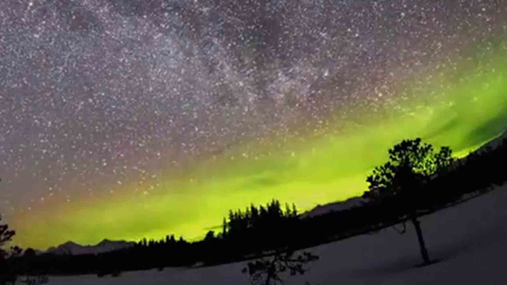 Barrow, Alaska, Sees Last Sunset For Next 83 Days Videos from The