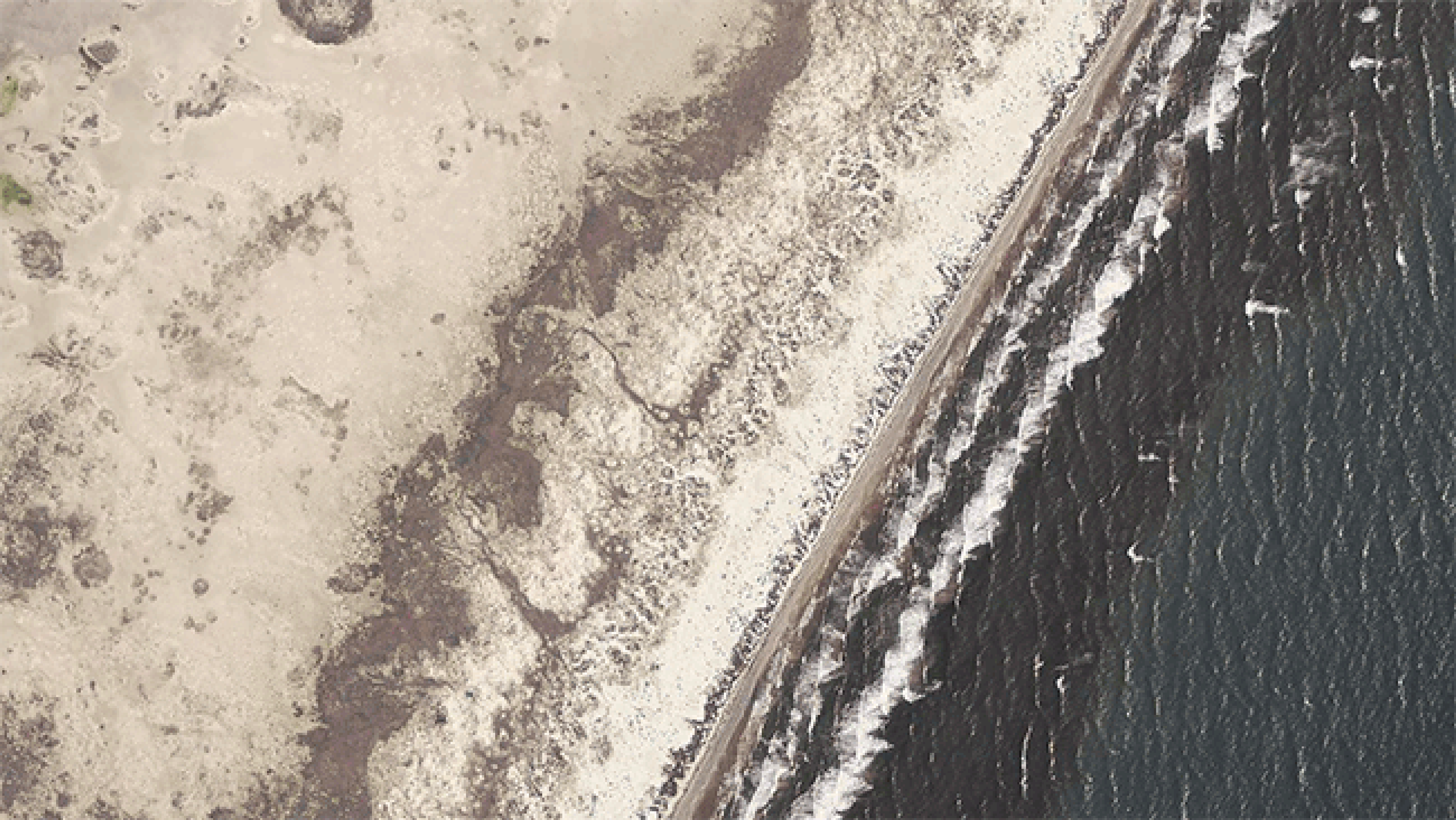 Before image: Mapbox / After image: NOAA