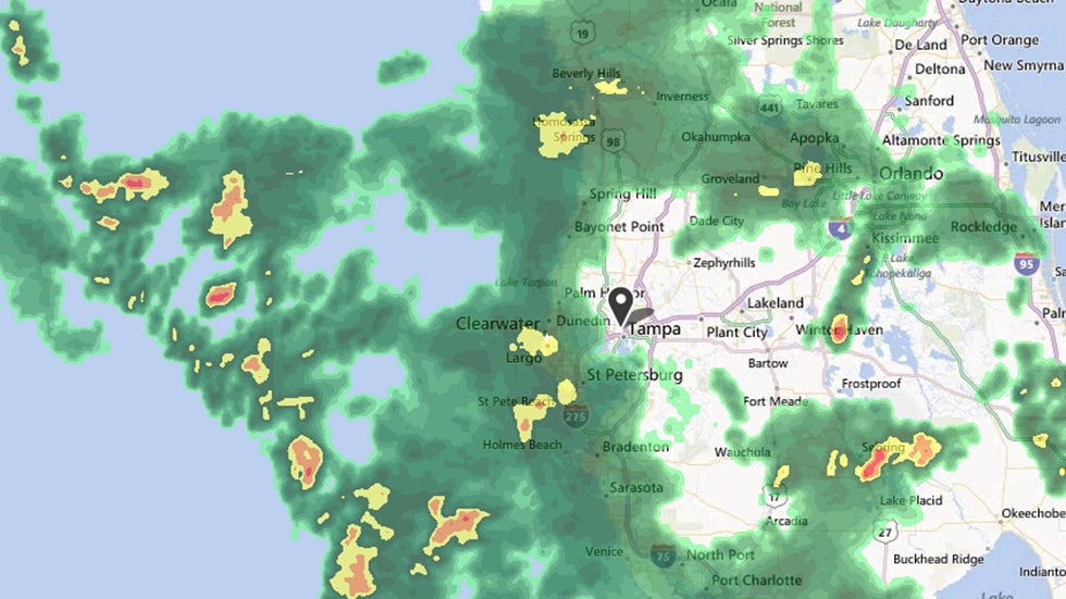 Lightning Kills Two in Kentucky, Leaves Notable Damage near Tampa