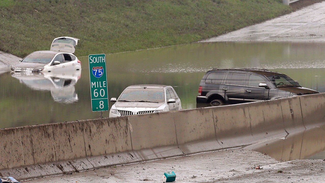 Historic Flooding in Detroit (PHOTOS)