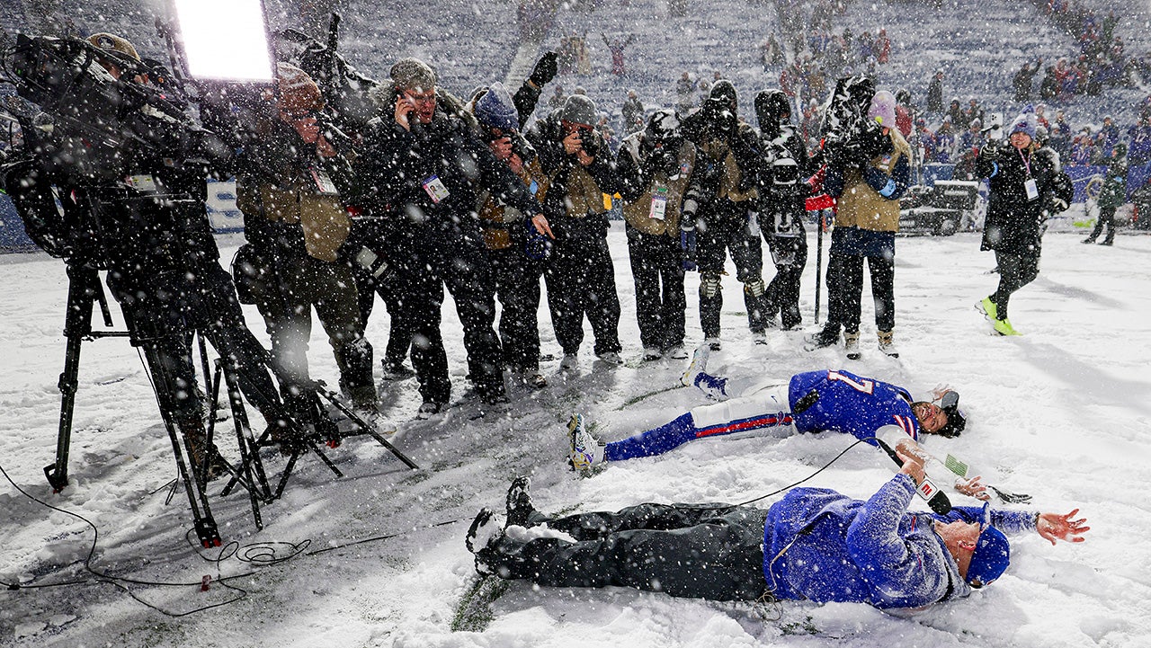 Buffalo Bills snow
