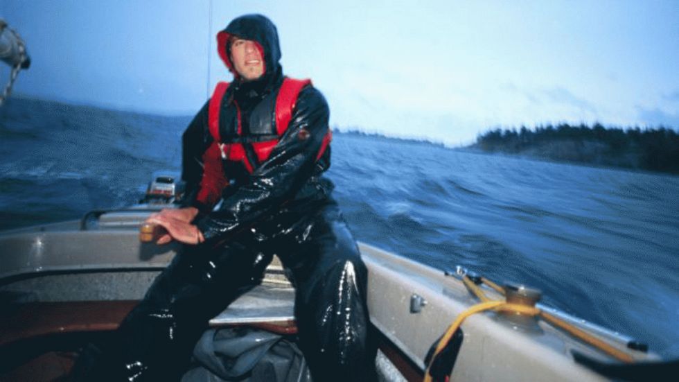 How to Deal with Common Weather Hazards on the Lake