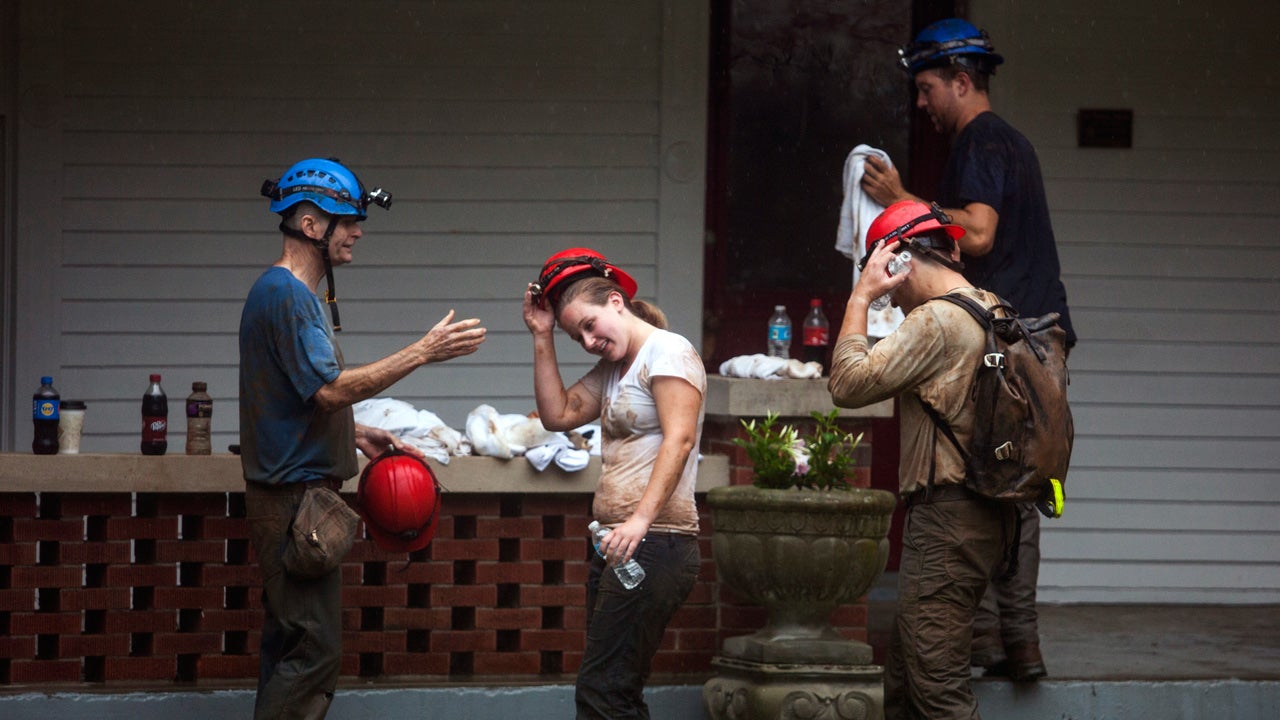 19 Escape Flooded Kentucky Cave 'I've Never Been More Happy to See the