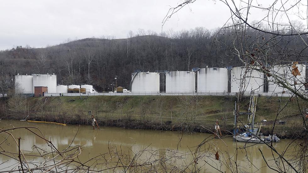 West Virginia Chemical Spill Exposes a New Risk to Water From Coal